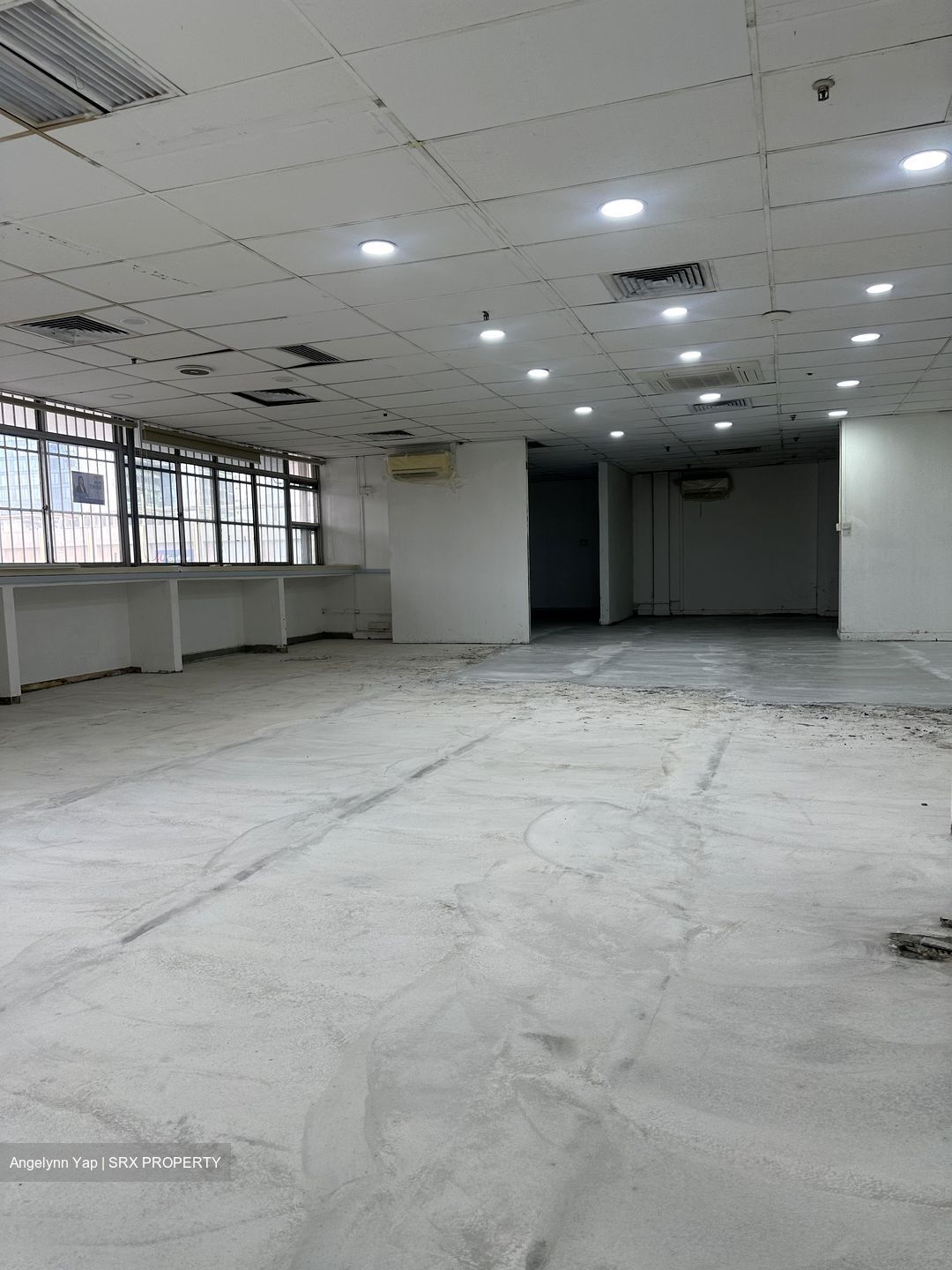 People's Park Centre (D1), Office #610652261